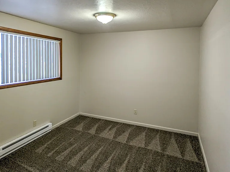 115 Garland Way N #11 — Photo 15