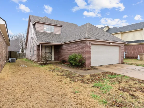 4730 Royal View Dr, Memphis, TN 38128