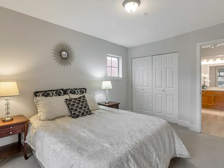123 Queen Anne Ave #301 — Photo 7