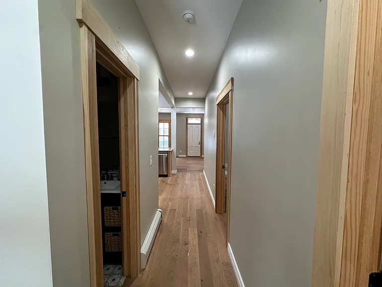 902 Rose St — Photo 14