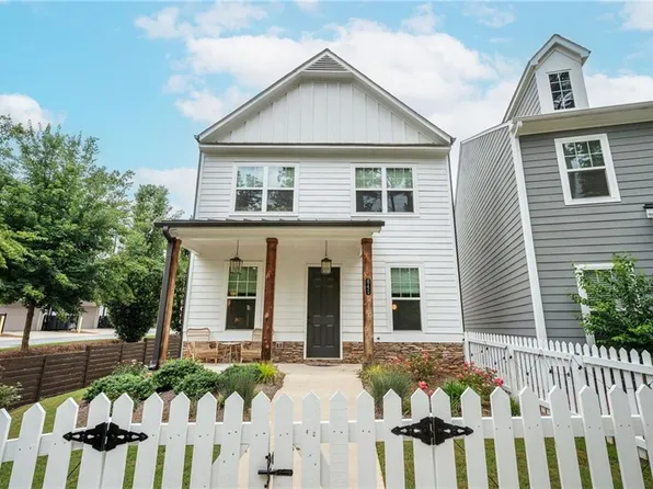 645 Everett Ln, Woodstock, GA 30188