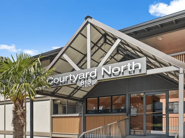 Courtyard North Apartments