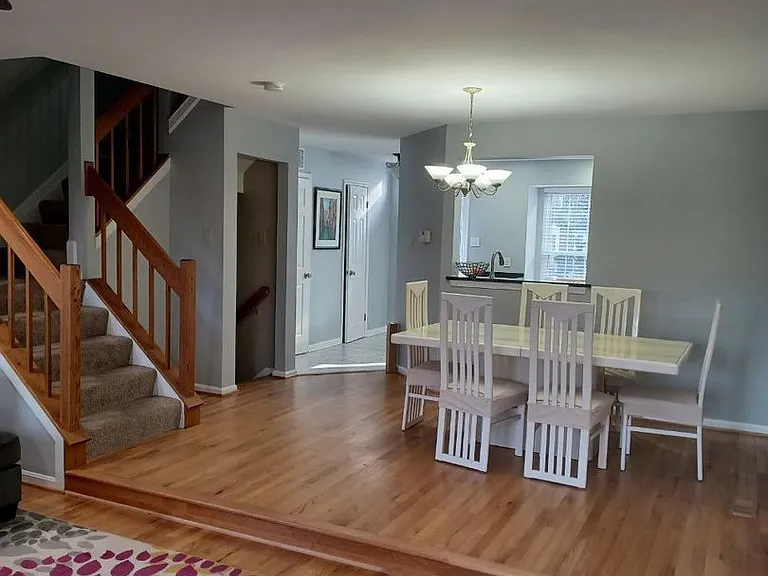 8028 Green Valley Ln — Photo 54