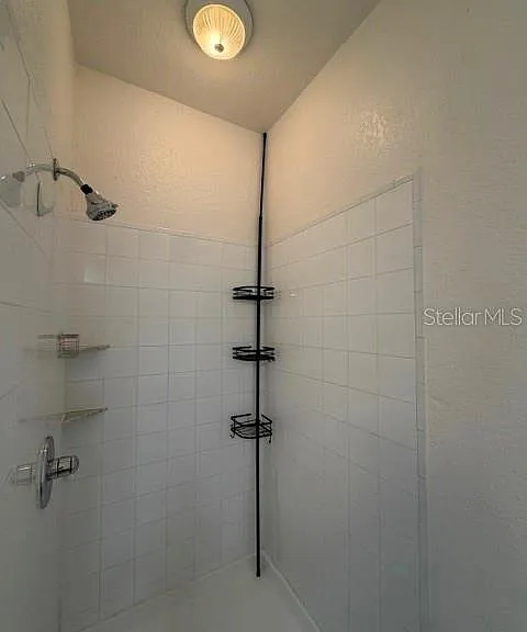 2935 NE 7th St #310 — Photo 18