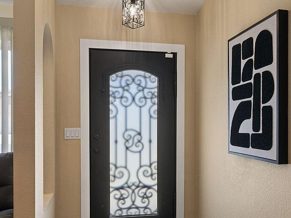 3rd image of 6120 W Shangri La Road