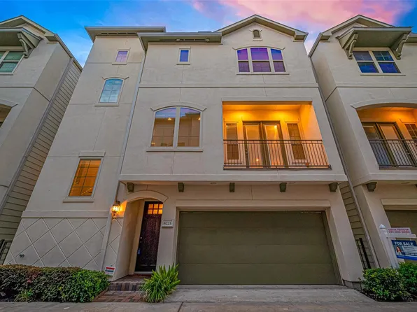 8225 Cambridge St, Houston, TX 77054