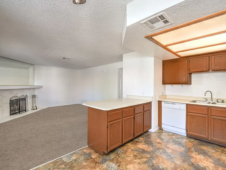1333 Pinto Rock Ln #202 — Photo 12