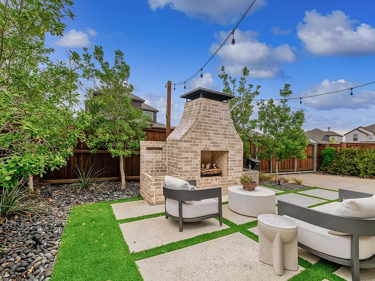 2262 Poppyvine Rd — Photo 34