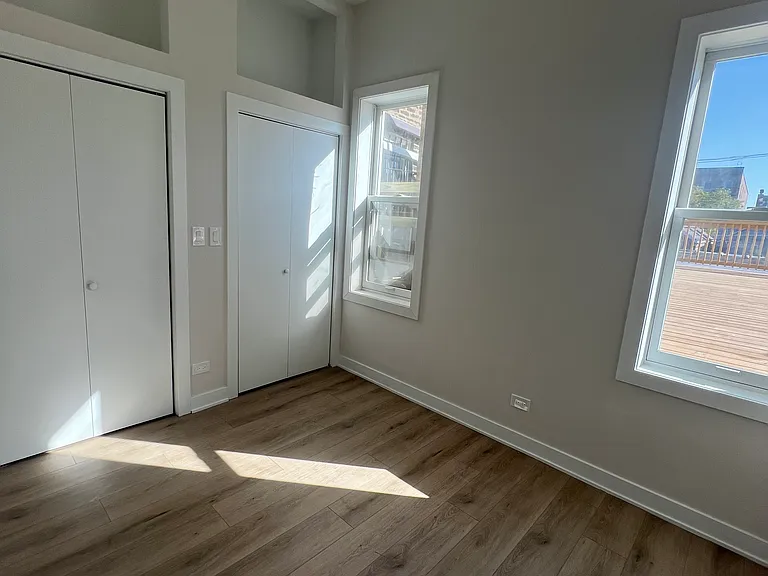1531 W 18th St #2-C — Photo 6