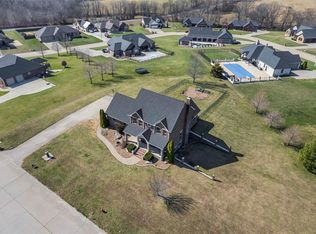 2260 Cambridge Rd, Jackson, MO 63755