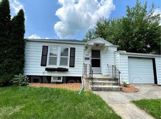 308 6th Ave SE, Oelwein, IA 50662