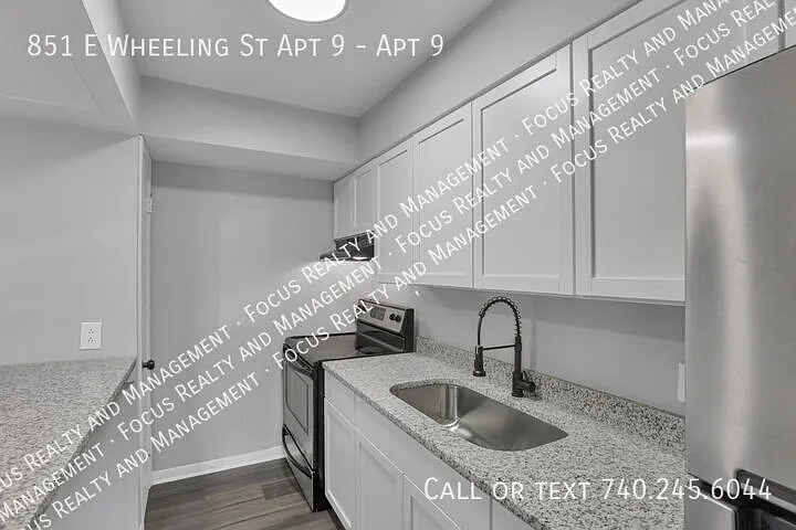 851 E Wheeling St #9 — Photo 9