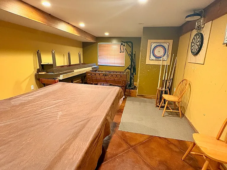 1219 Chipmunk Ln — Photo 28