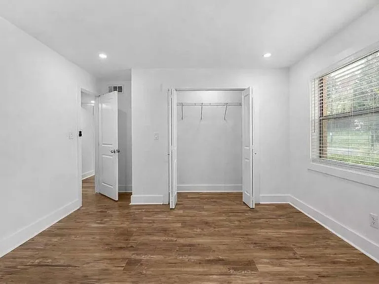 Amberidge Apartments — Photo 12