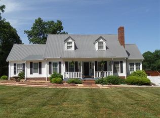 7256 County Line Rd, Lula, GA 30554