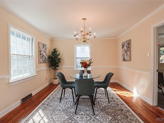 5th image of 7812 Antionette Dr