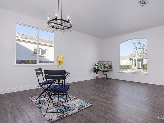 5th image of 181 Cedar Ridge Drive