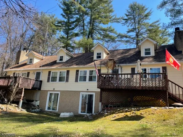127 Hemlock, Montague Twp., NJ 07827