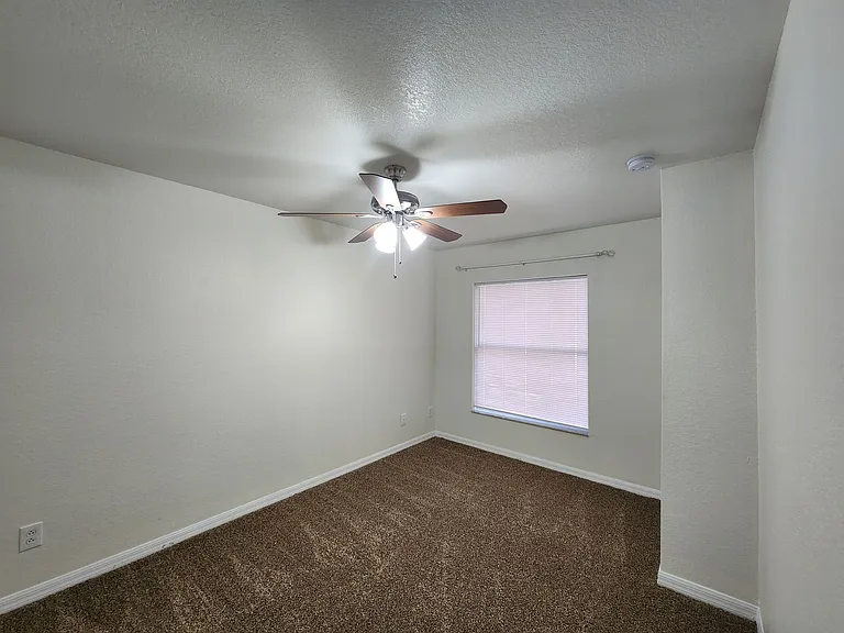 18261 Minorea Ln — Photo 12