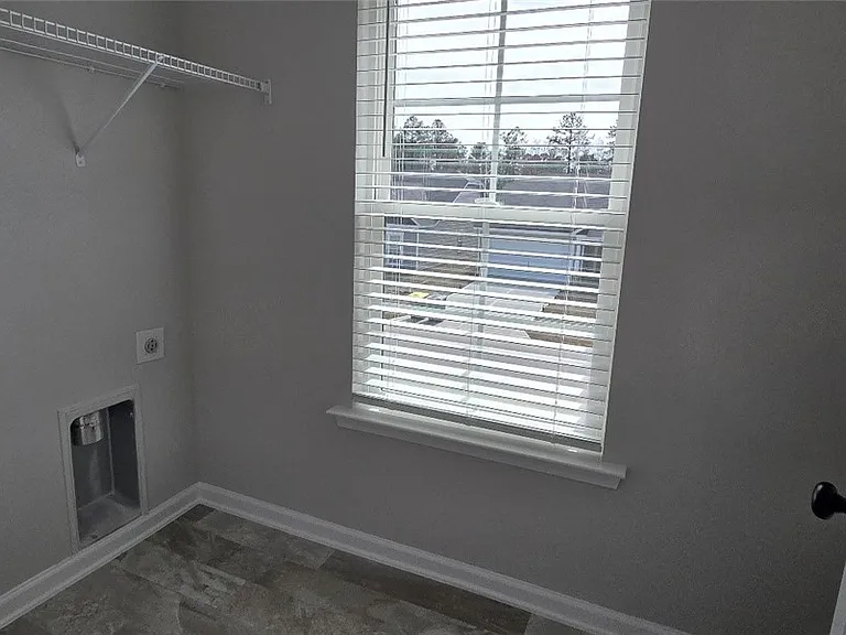 109 Exmoor Cir — Photo 19