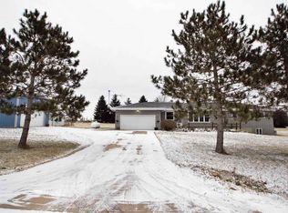 9502 Sand Pit Rd, Larsen, WI 54947