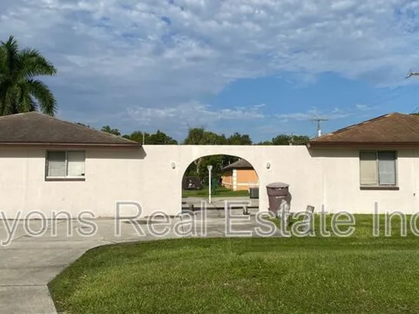 1916 High St, Fort Myers, FL 33916