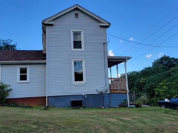 1613 Locust St, Lynchburg, VA 24504