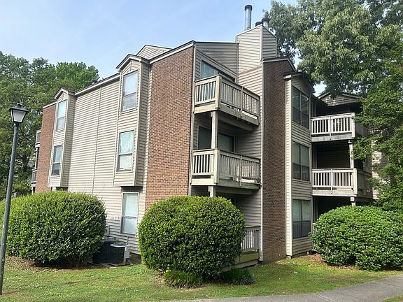 2nd image of 3609 Eighty Juneau Rd #F