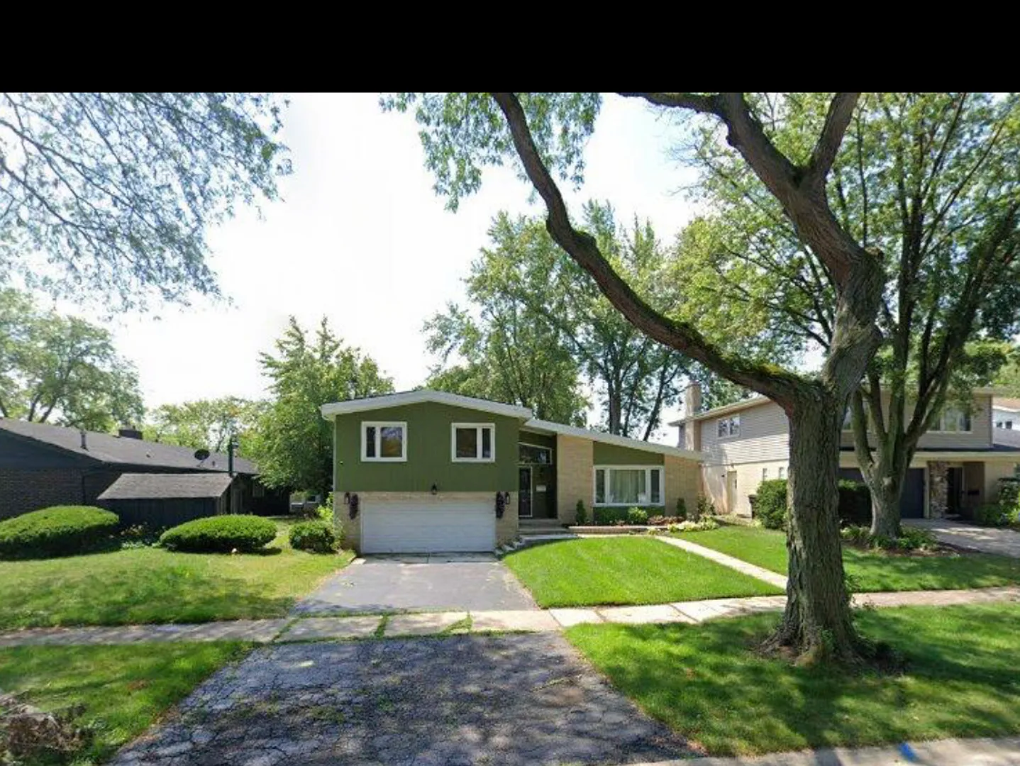3746 Cherry Hills Dr photo 1