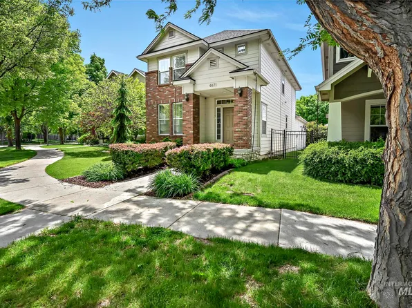 4871 E Arrow Junction Dr, Boise, ID 83716