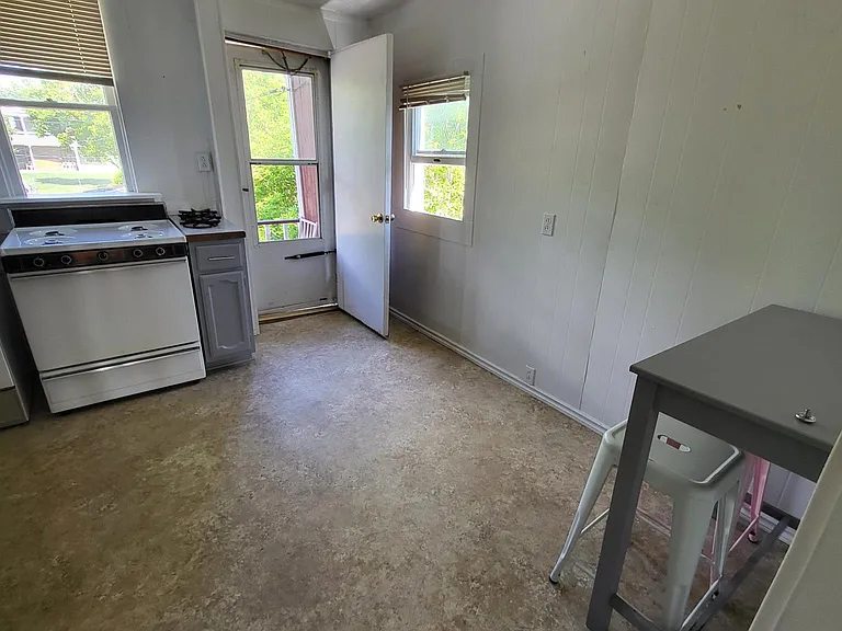 820 N Rodney St #1/2 — Photo 10