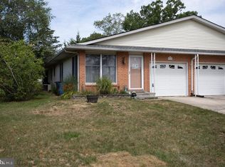 26 Dogwood Rd, Manahawkin, NJ 08050