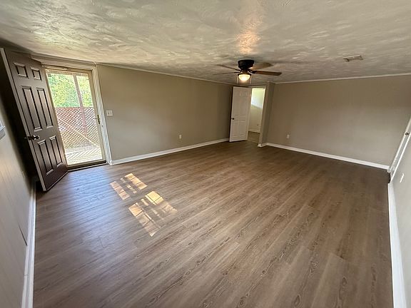 3rd image of 9 Grandview Pl