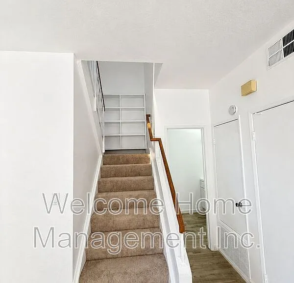 34769 Comstock Cmn — Photo 8