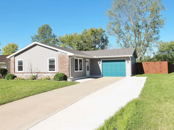 1404 Town St, Kendallville, IN 46755