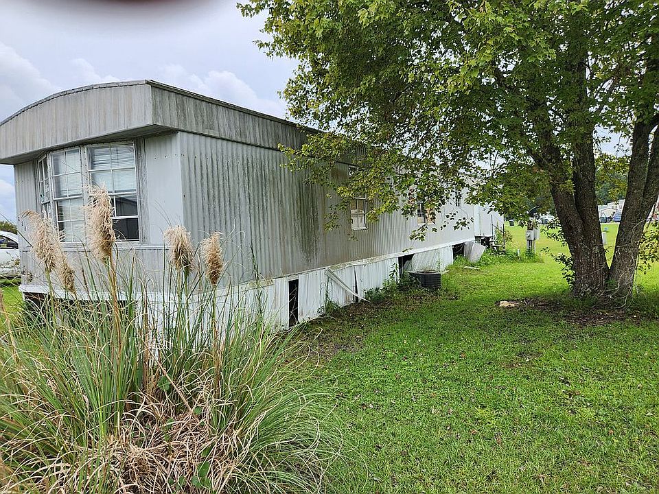 2nd image of 995 S Grove Blvd #226