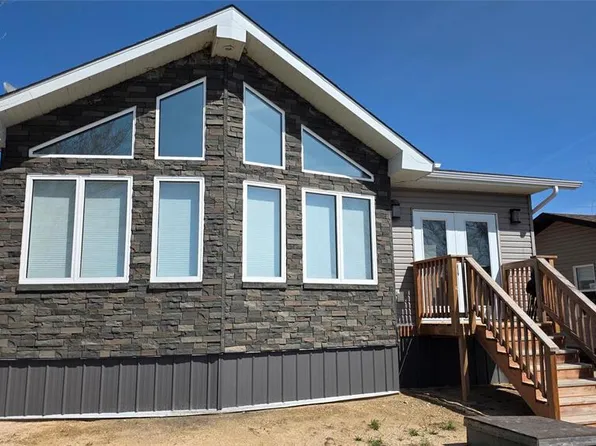 25 Laurentia Beach Rd N, Saint Laurent, MB R0C 2S0