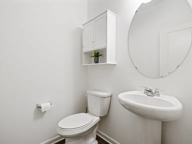 657 Aster Rd — Photo 17