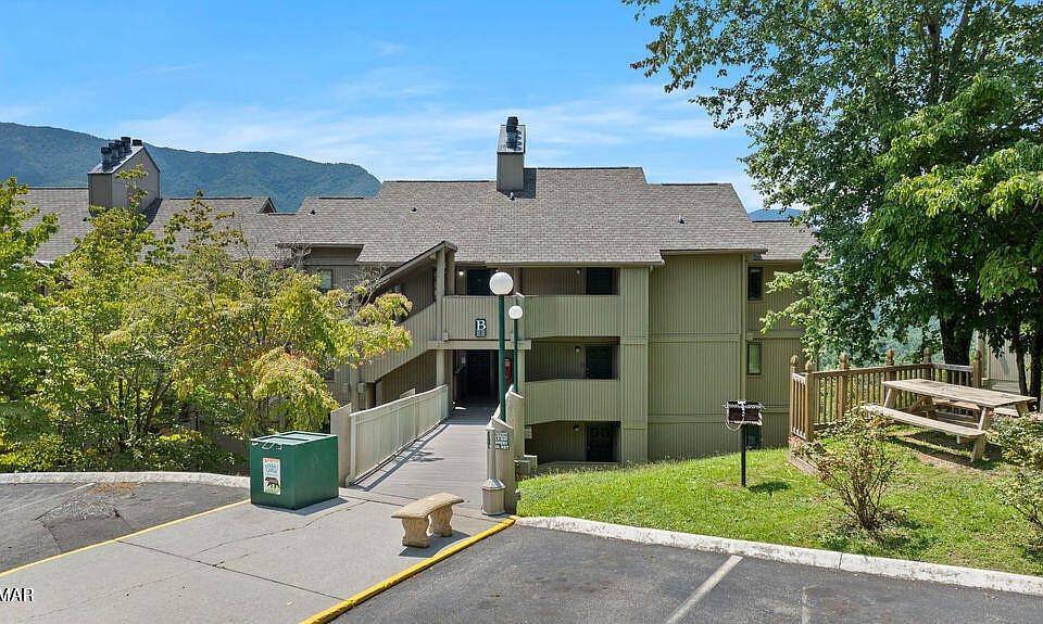 1st image of 3710 Weber Rd #304-B