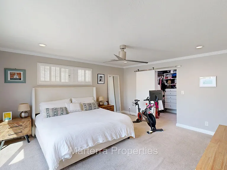 2342 Fordham Dr — Photo 27