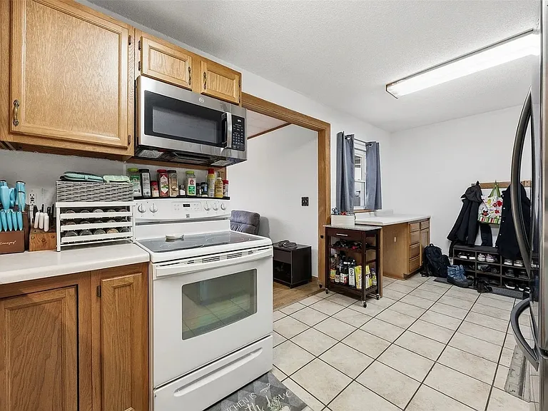 108 Atwood Dr SW — Photo 4