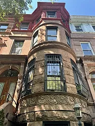 Rented by Nest Seekers International