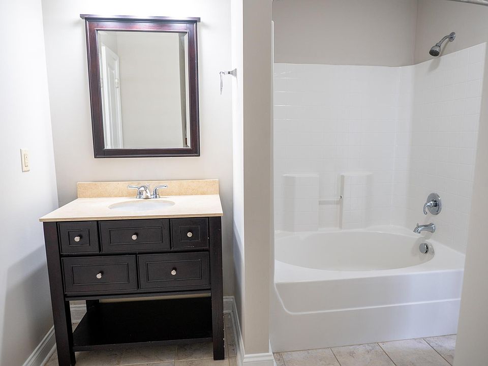 4211 High Stakes Cir Parkton, NC, 28371 Apartments for Rent Zillow