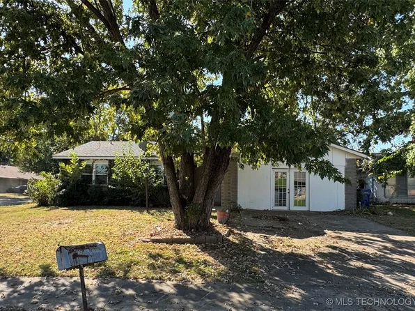11778 E 63rd St S, Broken Arrow, OK 74012