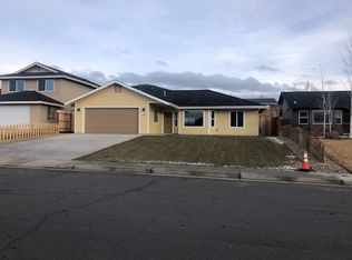 1085 Overlook Dr, Susanville, CA 96130