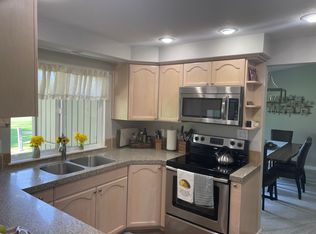 945 Rio Pinar Ln, Eagle, ID 83616