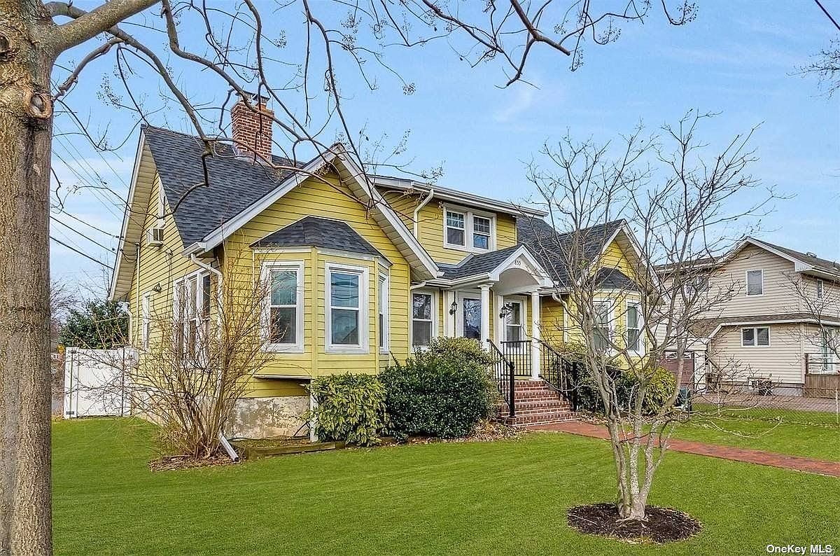 855 Steele Blvd, Baldwin, NY 11510 Zillow