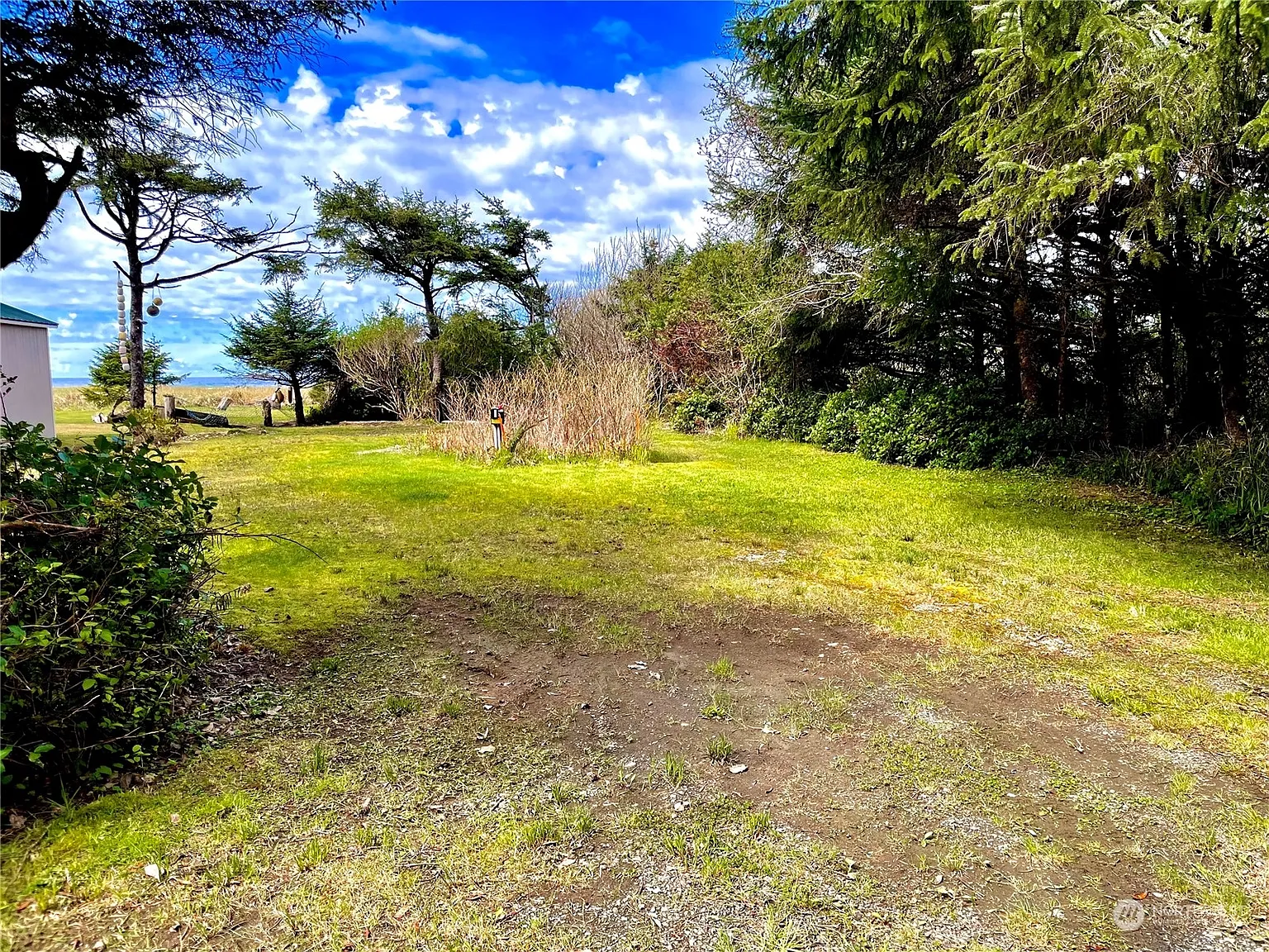 4757 Beach Lane photo 1