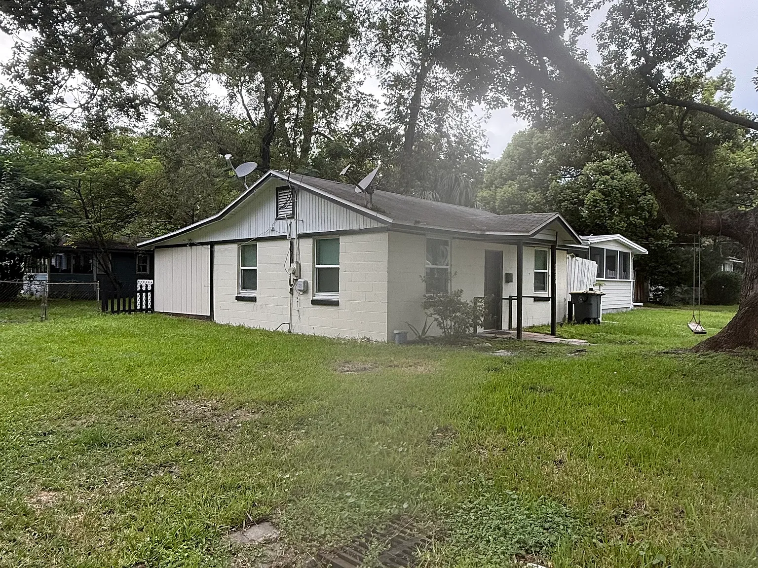 3 bed, 952 sqft, $1,500 — Photo 1