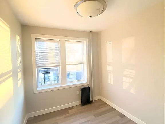 3rd image of 5801 Palisade Ave #U14